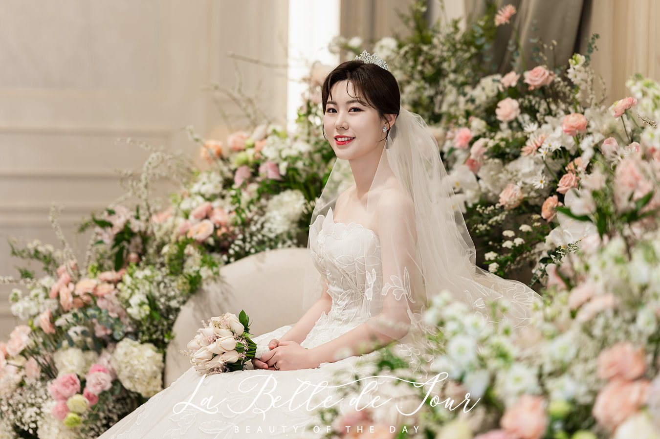 라벨드쥬 부천 MJ컨벤션 다이너스티홀 본식스냅 — 화이트 드레이핑