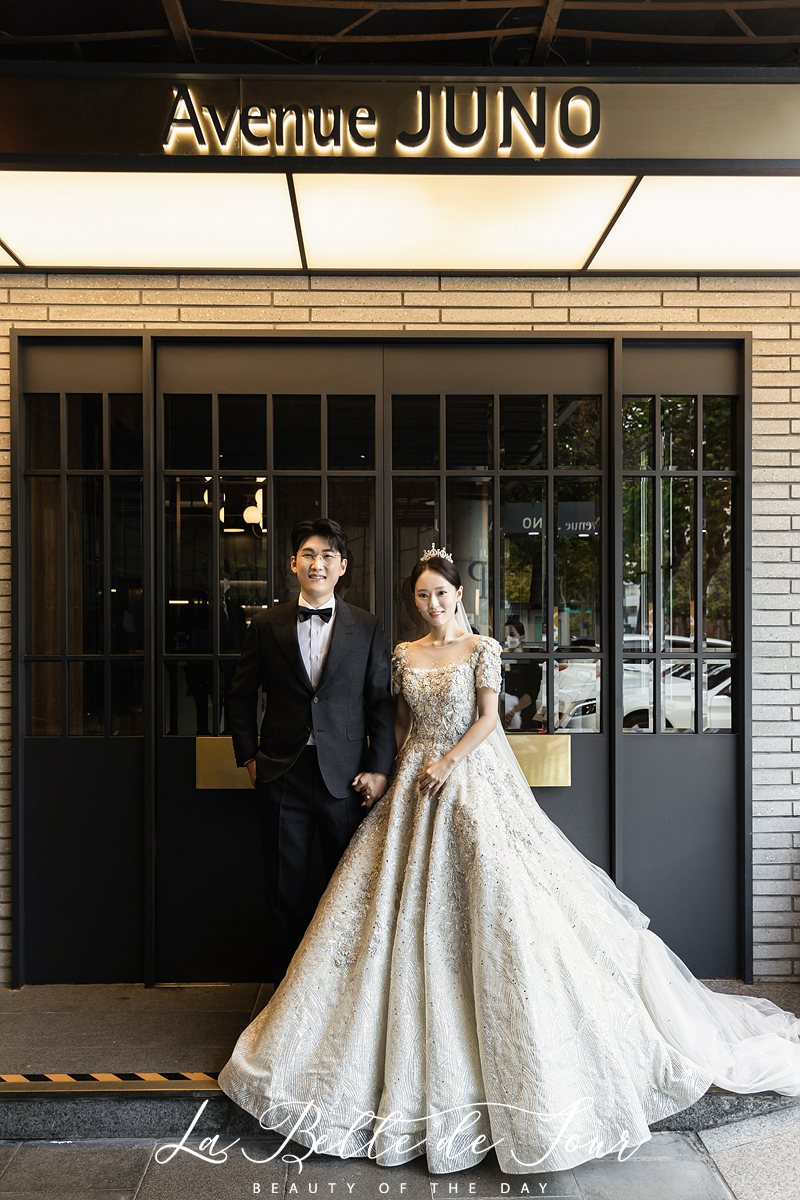 라벨드쥬 서울웨딩타워 본식스냅 — 신부 단독