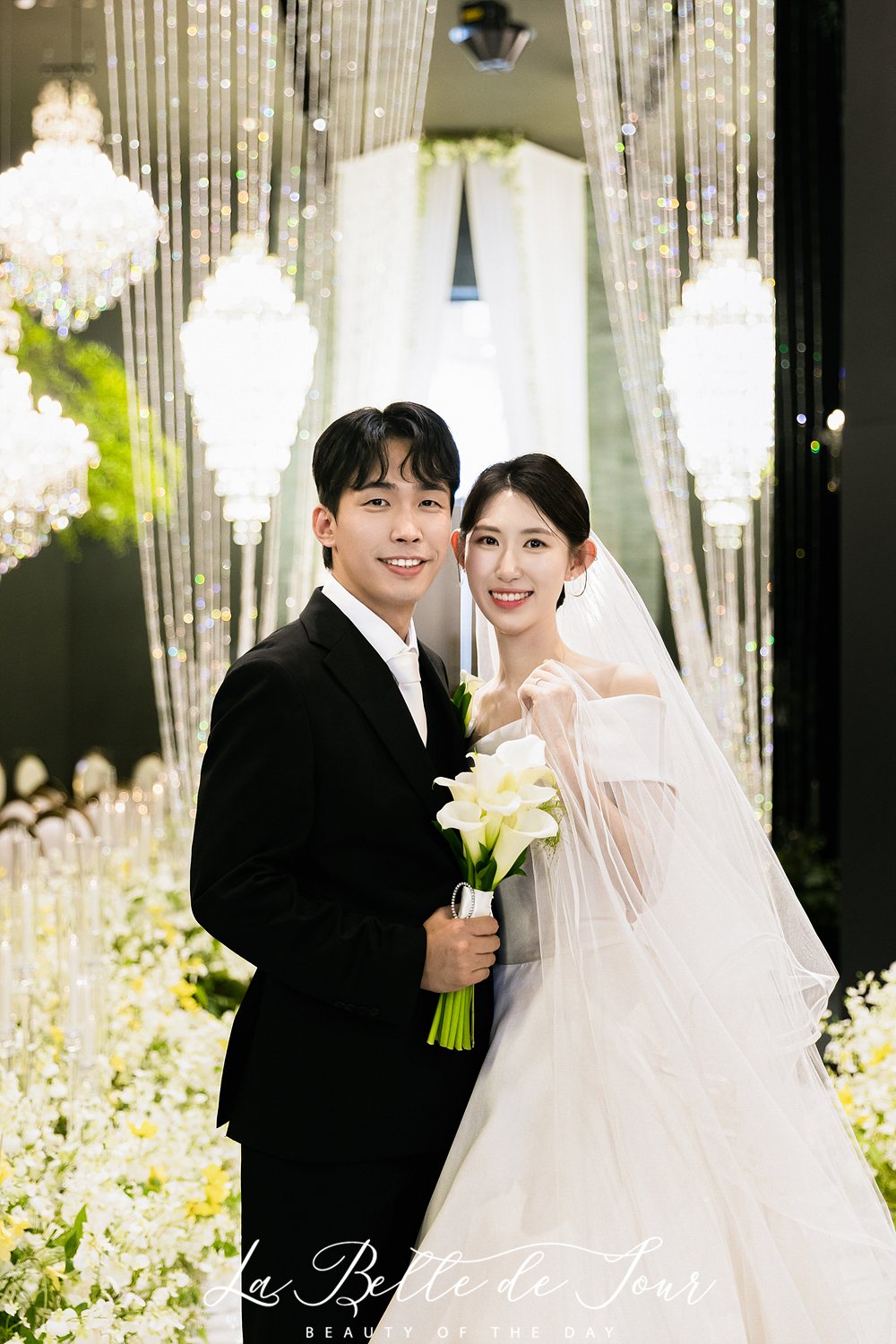 라벨드쥬 춘천 스카이컨벤션 스카이홀 본식스냅 — 신부 단독