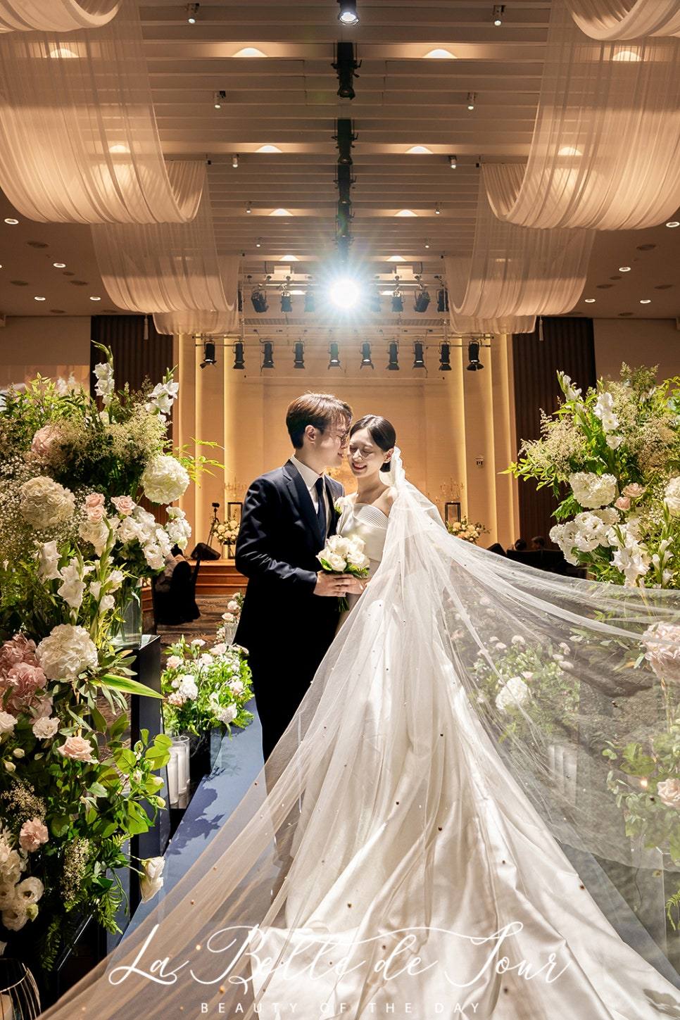 연대동문회관 본식홀 본식스냅 사진 3