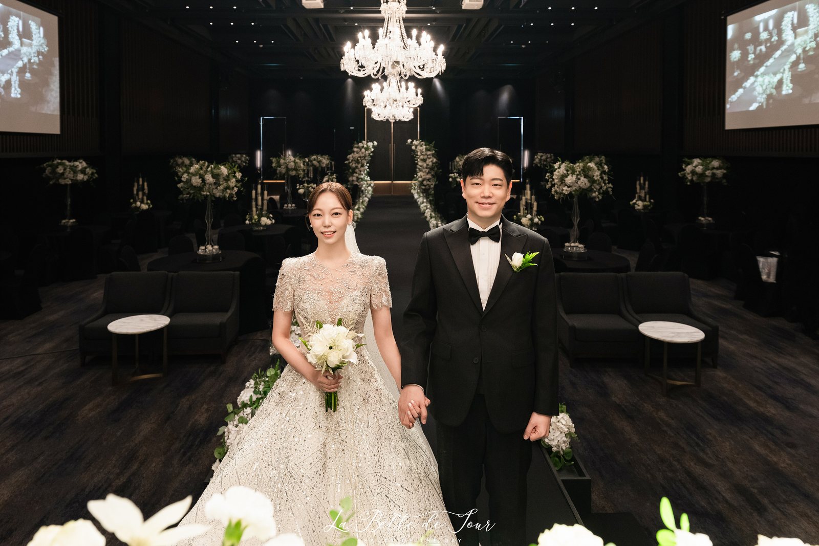 라벨드쥬 영등포 웨스턴베니비스 본식스냅 — 커플 입장
